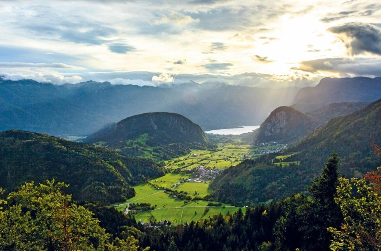 Tourist Farm Pr' Maretc Appartement Bohinjska Bistrica Buitenkant foto