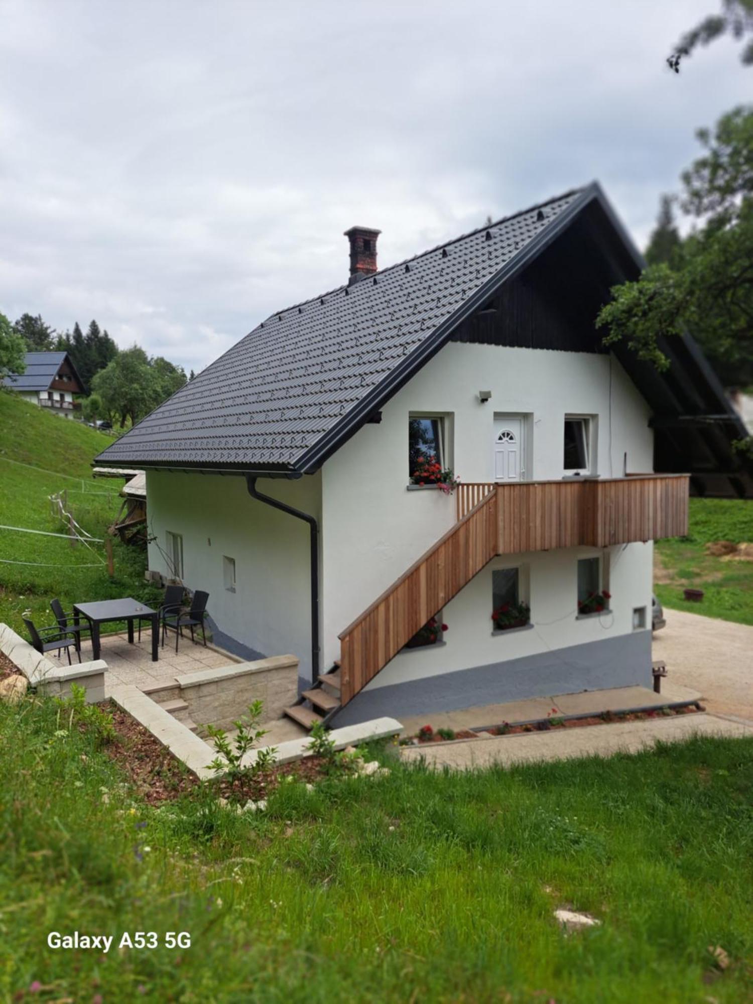 Tourist Farm Pr' Maretc Appartement Bohinjska Bistrica Buitenkant foto